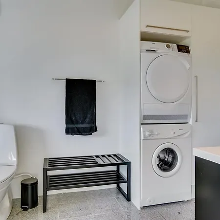 Dila - 150m From The Sea By Interhome Nyaraló *